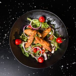 Salat med grillet kylling